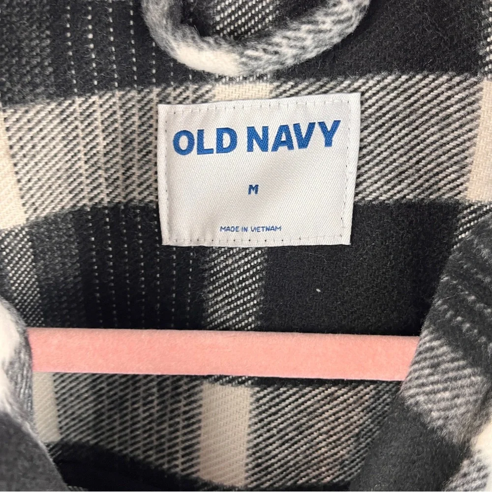 Old Navy Women’s Black & White Plaid Button-Down Shirt Jacket Size M NWT